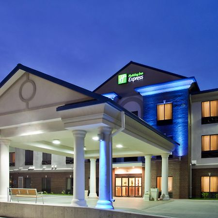 Holiday Inn Express Hotel & Suites Mcpherson By Ihg Экстерьер фото